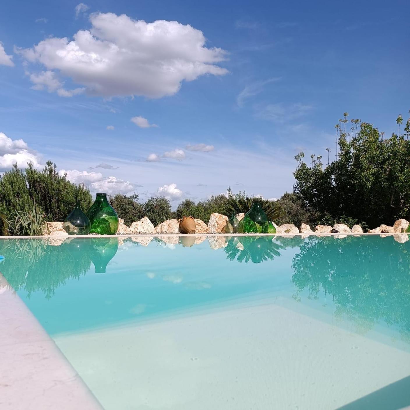 Гостевой дом Trullo Il Melograno Остуни Экстерьер фото
